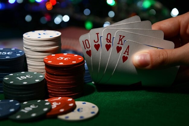 Antarmuka platform stellaron menampilkan berbagai kategori permainan dan fitur navigasi yang jelas
